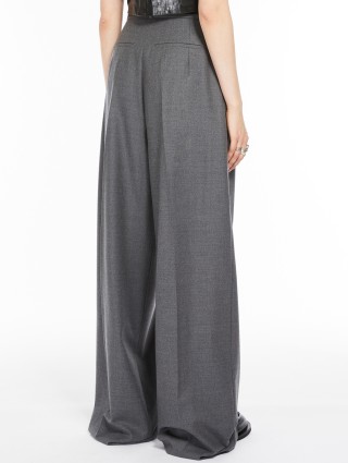 Серые брюки Sportmax из эластичной шерсти: фото 2 - Invogue