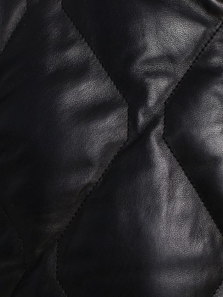 Чёрная куртка BOSS: фото 7 - Invogue