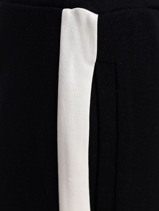 Чёрные брюки WEEKEND MAX MARA: фото 9 - Invogue