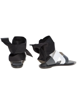 Сандалии SPORTMAX (22): фото 4 - Invogue