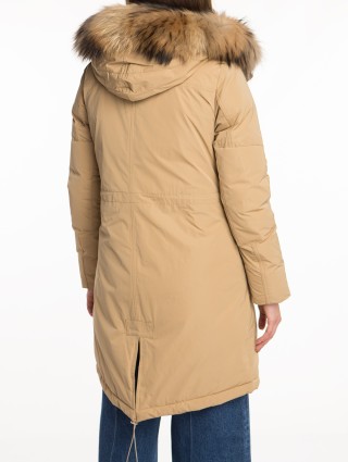 Чорна куртка Woolrich : фото 6 - Invogue