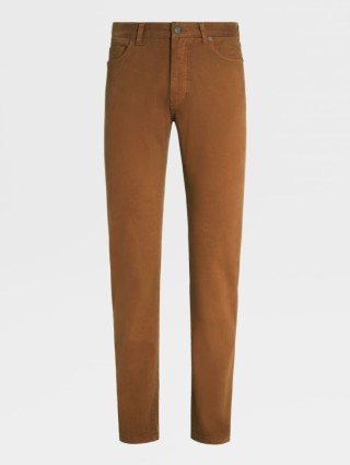 Карамельні джинси Zegna крою slim з додаванням еластану: фото - Invogue