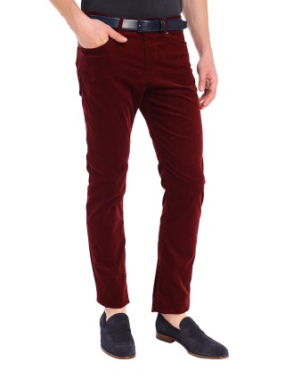 Красные джинсы BOSS: фото 3 - Invogue