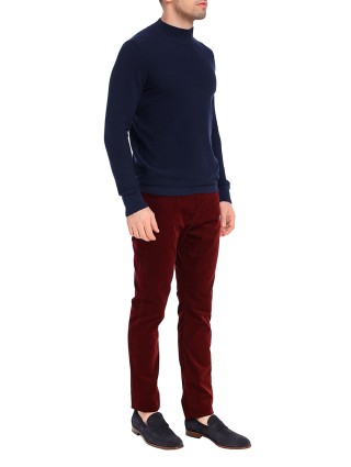 Красные джинсы BOSS: фото 2 - Invogue