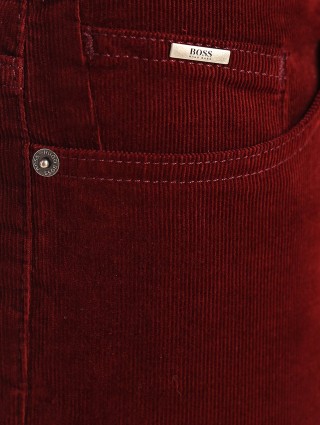 Красные джинсы BOSS: фото 1 - Invogue