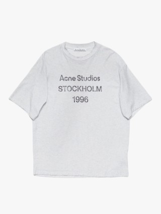 Серая футболка Acne Studios свободного кроя: фото - Invogue