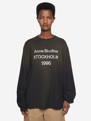 Черный лонгслив Acne Studios с логотипом: фото 1 - Invogue