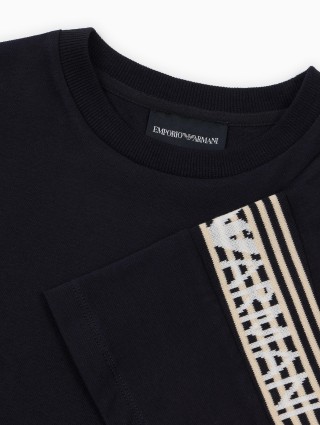 Темно-синя футболка Emporio Armani з лого на рукавах: фото 2 - Invogue