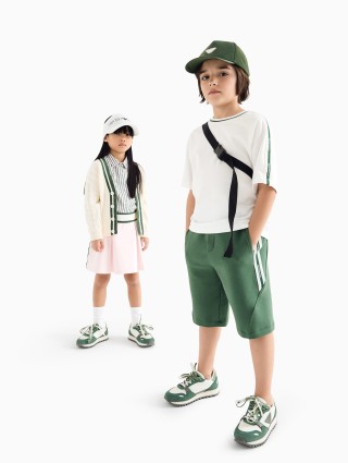 Комплект из футболки и шортов Emporio Armani: фото 1 - Invogue