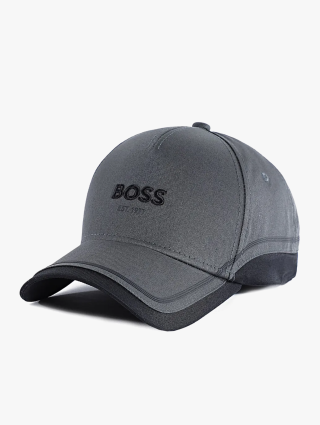 Темно-серая кепка Boss с логотипом: фото - Invogue