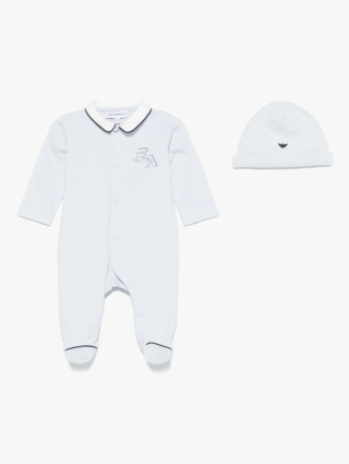Светло-голубой комплект EMPORIO ARMANI KIDS из комбинезона и шапочки: фото - Invogue