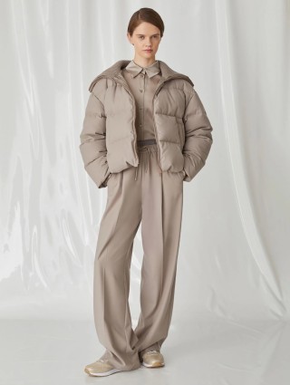 Сірий пуховик Marella з трикотажним коміром: фото 1 - Invogue