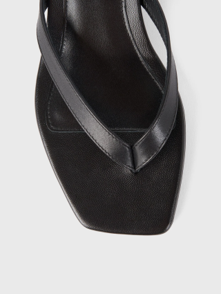 Черные мюли Totême кожаные: фото 4 - Invogue