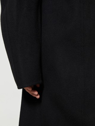 Черное пальто Acne Studios из шерсти: фото 5 - Invogue
