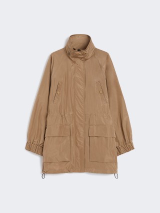 Светло-коричневая ветровая WEEKEND MAX MARA из тафты: фото - Invogue