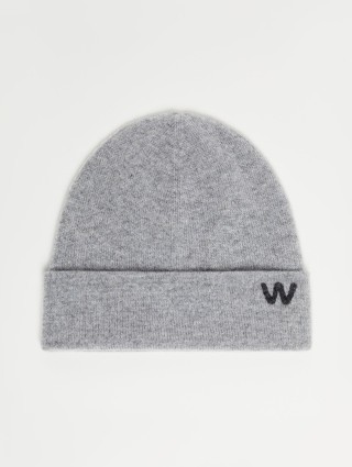 Светло-серая шапка Weekend Accessories из кашемира: фото - Invogue