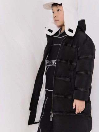 Черные джоггеры EMPORIO ARMANI с контрастным логотипом: фото 3 - Invogue