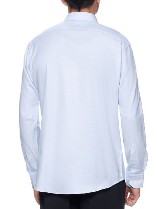 Голубая рубашка BOSS из натурального хлопка: фото 2 - Invogue