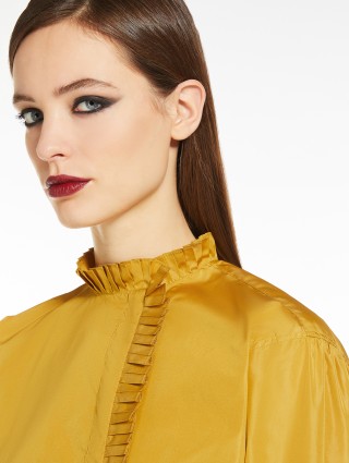 Гірчична сорочка Max Mara з шовкової тафти: фото 4 - Invogue