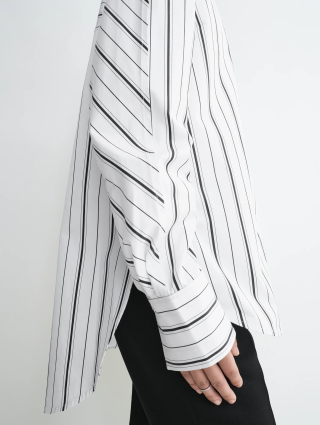 Белая рубашка Totême в полоску: фото 5 - Invogue