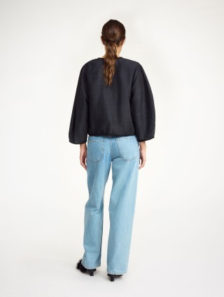 Чорна блуза By Malene Birger з шовку: фото 2 - Invogue