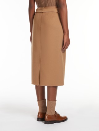 Темно-бежевая юбка-карандаш Max Mara шерстяная: фото 2 - Invogue
