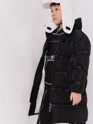 Черное худи EMPORIO ARMANI с контрастным логотипом: фото 1 - Invogue