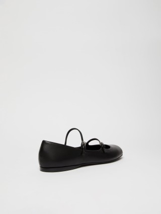 Чёрные туфли MAX MARA: фото 3 - Invogue