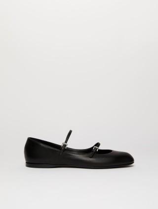 Чёрные туфли MAX MARA: фото - Invogue