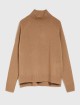 Бежевый свитер WEEKEND MAX MARA: фото Бежевый свитер WEEKEND MAX MARA: фото - Invogue