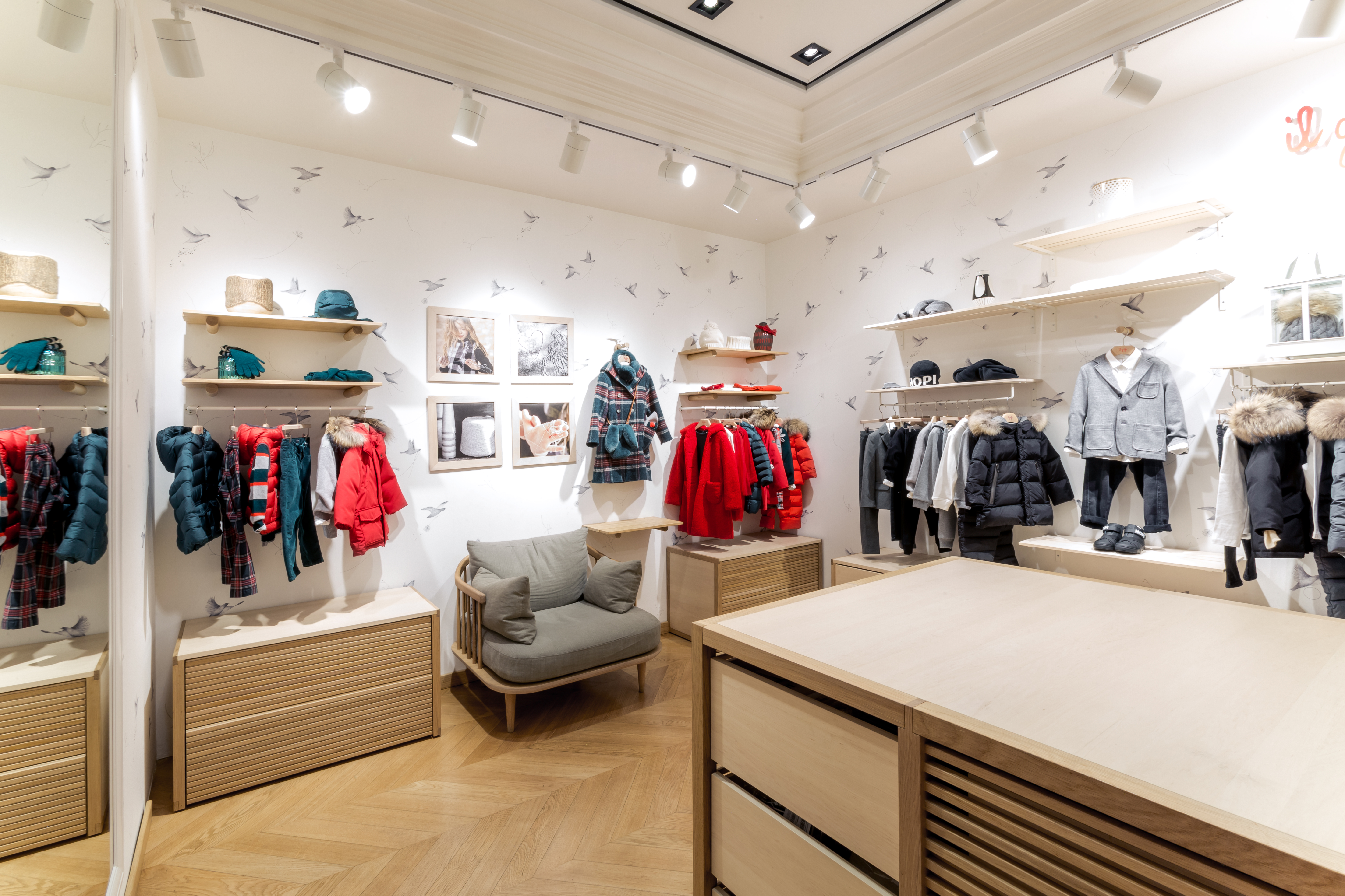 Магазин IL Gufo - ТЦ "Mandarin Plaza", 4-й этаж: фото 2 - Invogue