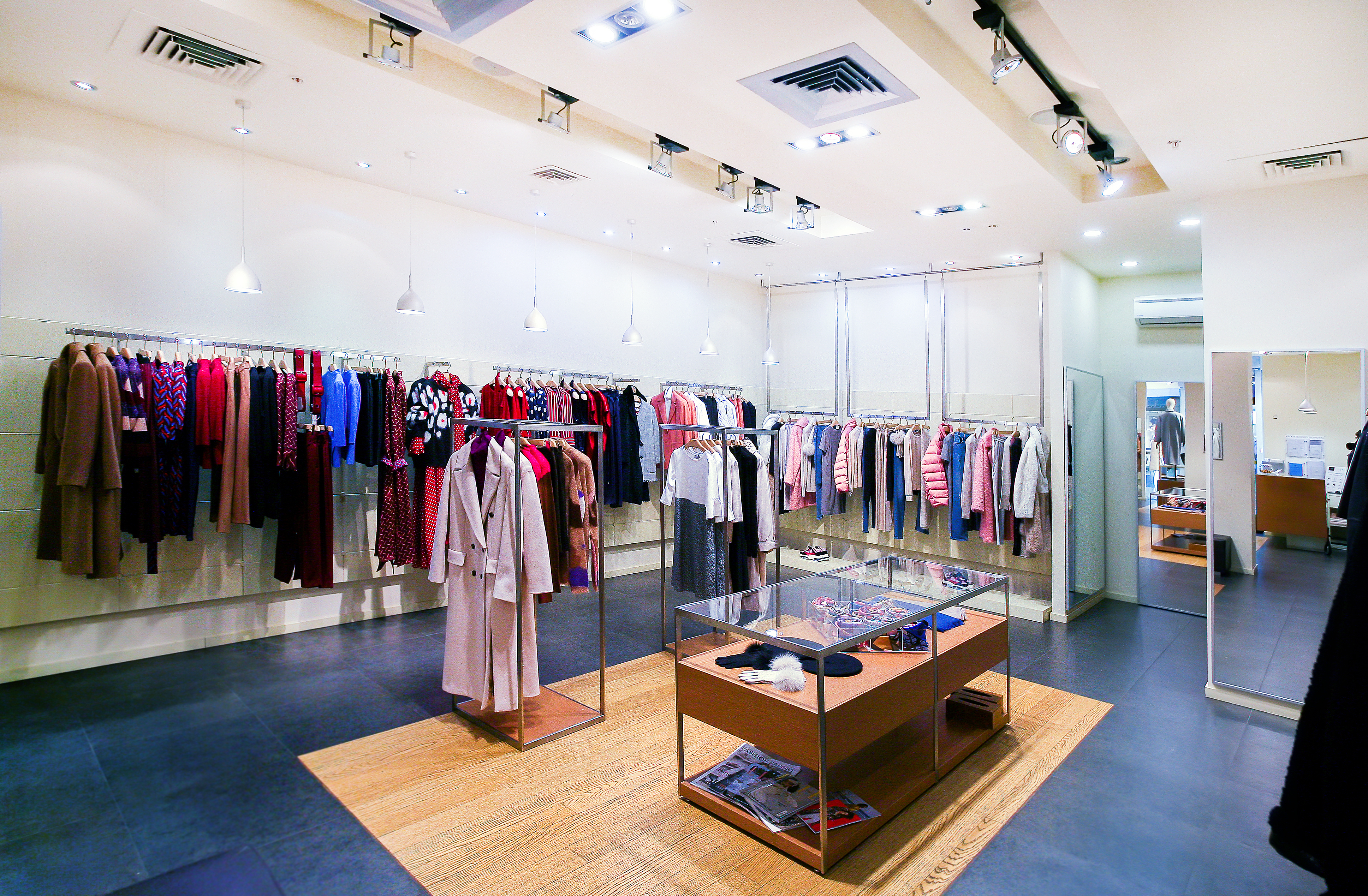 Магазин Marella - Сады Победы, 3-й этаж: фото 3 - Invogue
