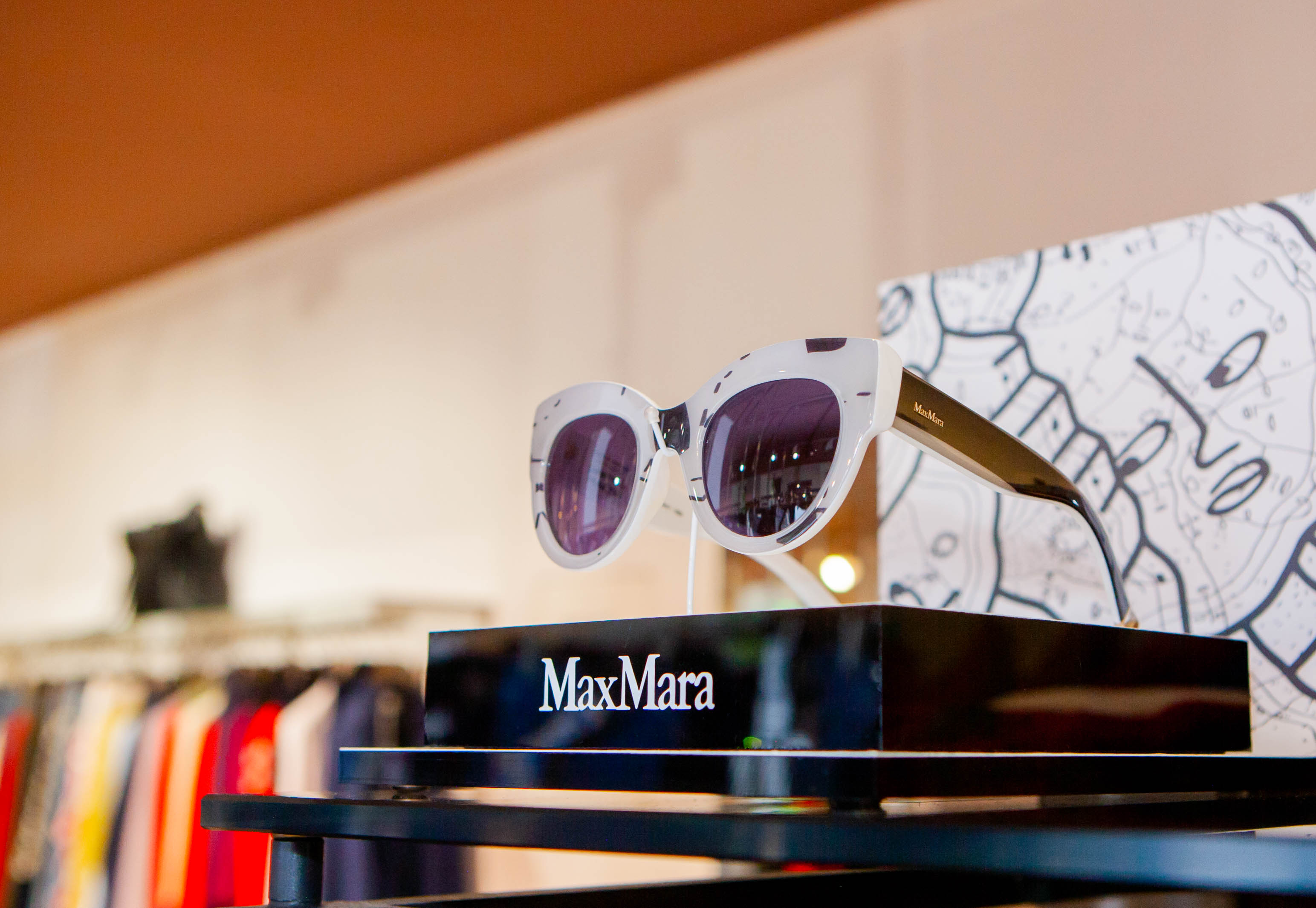 Магазин Invogue Outlet - вул. Європейська, 35: фото 5 - Invogue