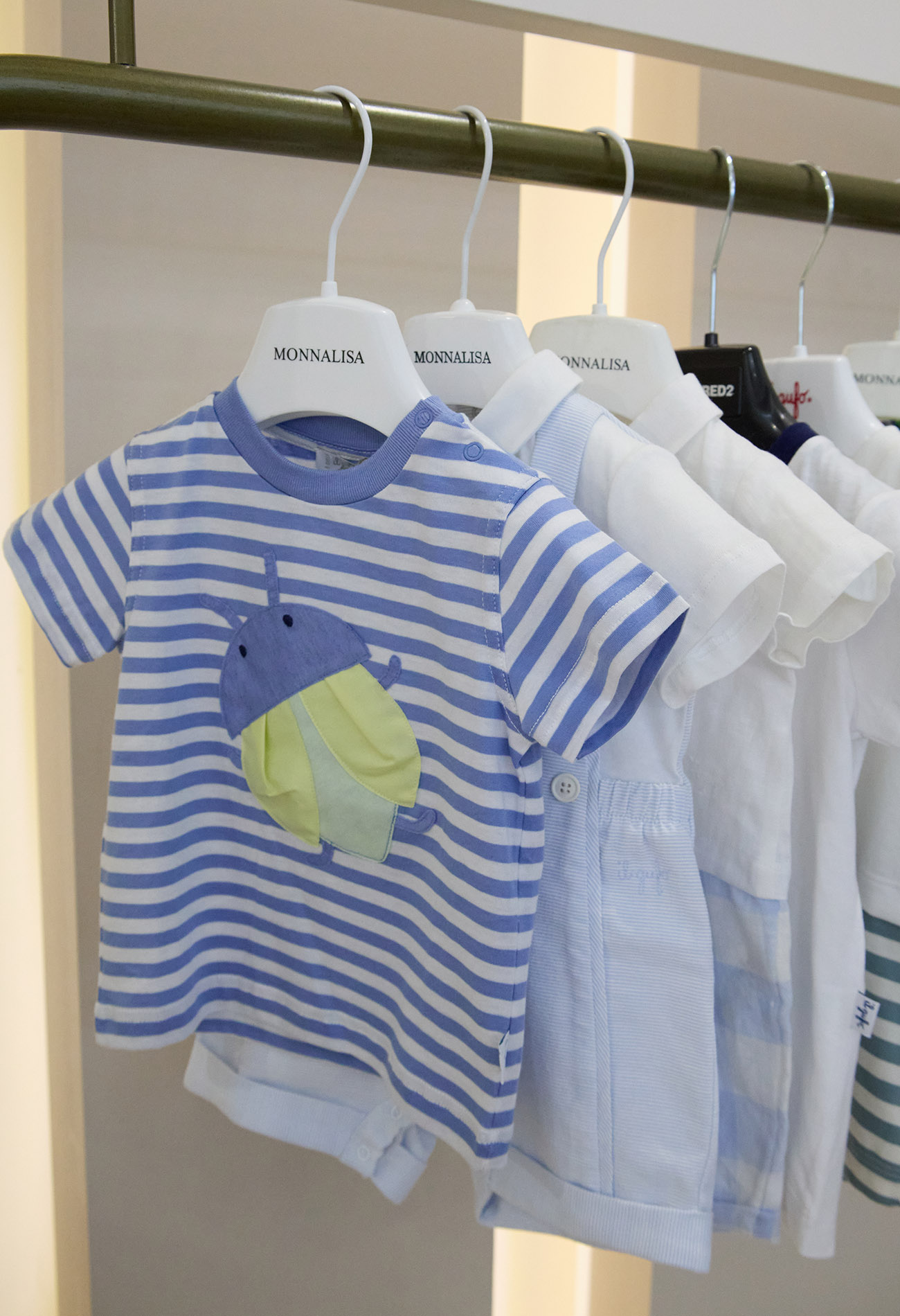 Магазин Daniel - Лісники, Мануфактура, Обухівське шосе, 2: фото 12 Магазин Daniel - Лісники, Мануфактура, Обухівське шосе, 2: фото 12 - Invogue