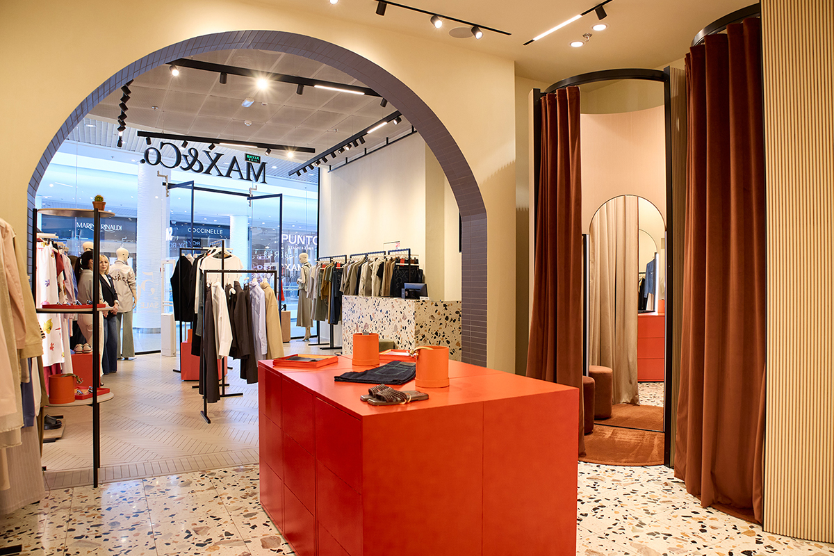 Магазин Max&Co - Ocean Plaza, 1-й поверх: фото 4 - Invogue