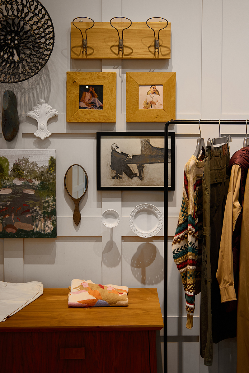 Магазин Weekend Max Mara - Blockbuster Mall, 1-й поверх: фото 2 - Invogue