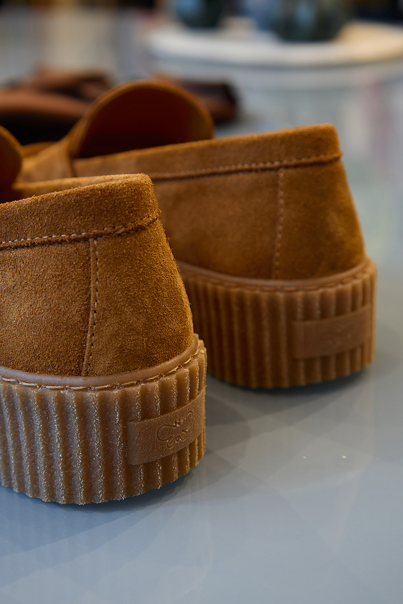 Магазин Weekend Max Mara - Cosmo Multimall, 3-й этаж: фото 1 - Invogue