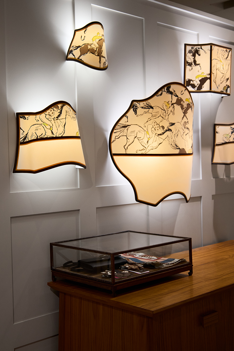 Магазин Weekend Max Mara - ЦУМ, 2-й этаж: фото 5 - Invogue